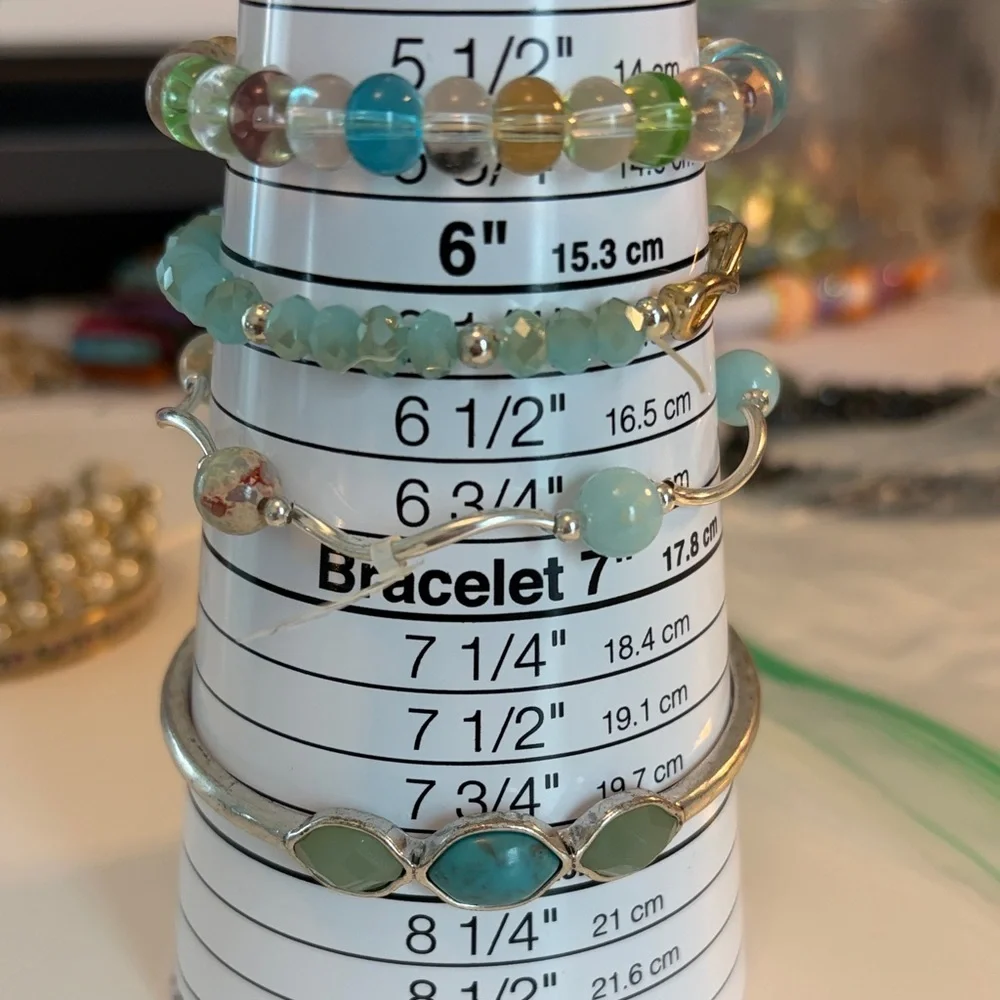 Bracelet Bundle Blowout Colorful Beaded Bracelet Set 4 - Picture 5 of 7